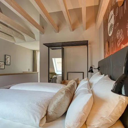 Centro Stern City, Trademark Collection By Wyndham