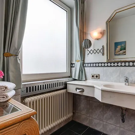 Centro Stern City, Trademark Collection By Wyndham