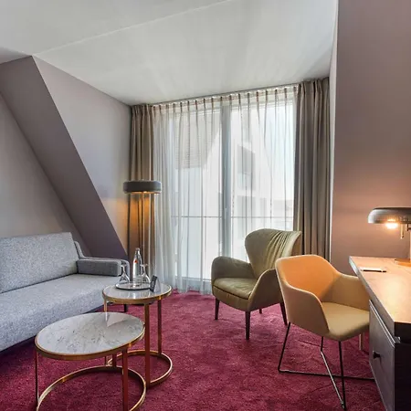 Centro Stern City, Trademark Collection By Wyndham Hotel Ulma