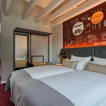 Centro Stern City, Trademark Collection By Wyndham Hotel Ulma