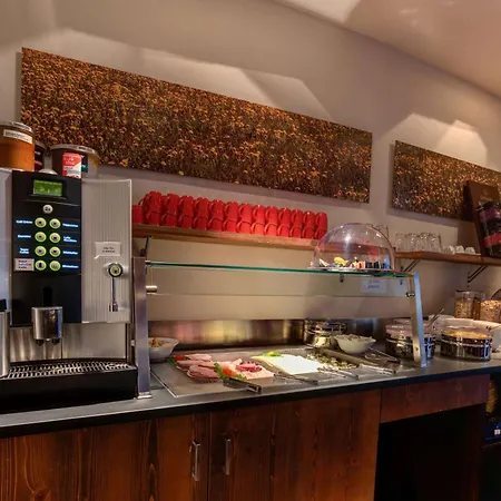 Centro Stern City, Trademark Collection By Wyndham מלון 3*